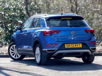 Used Volkswagen T-Roc 2023 for sale - 77921950: Photo