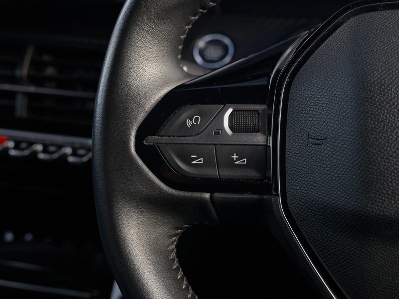 Used Peugeot 2008 2021 for sale - 77885779: Photo 19