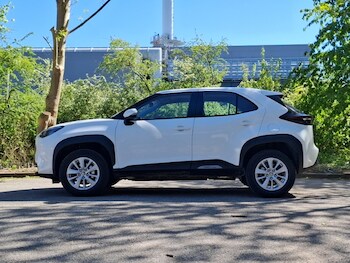 Used Toyota Yaris Cross 2023 for sale - 78440725: Photo
