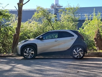Used Toyota Aygo X 2023 for sale - 78440730: Photo