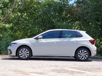 Used Volkswagen Polo 2024 for sale - 79200991: Photo