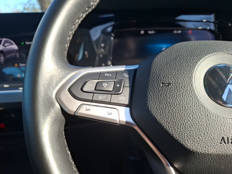 Used Volkswagen Golf 2021 for sale - 77938980: Photo 15