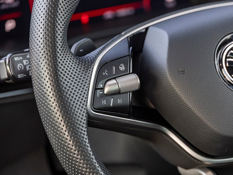 Used Skoda Karoq 2024 for sale - 77694864: Photo 11