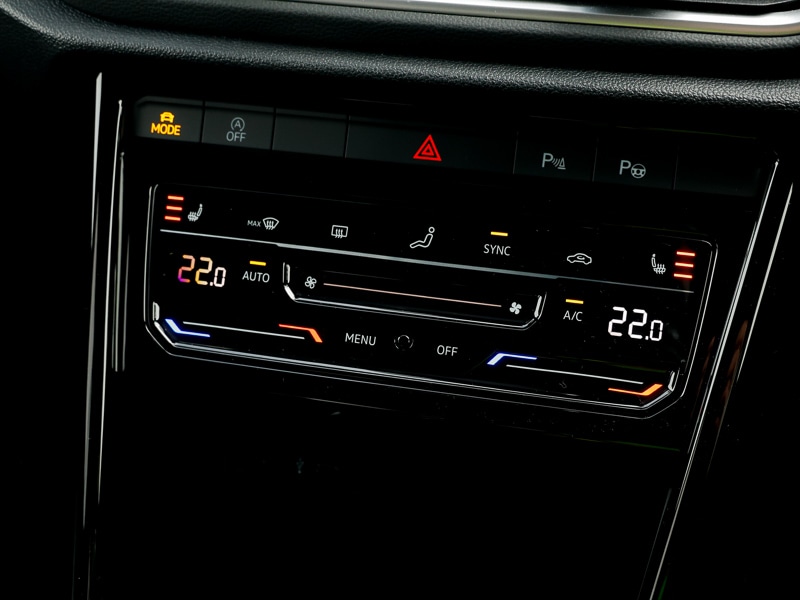 Used Volkswagen T-Roc 2023 for sale - 77697713: Photo 19