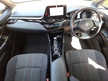 Used Toyota C-HR 2022 for sale - 79223685: Photo