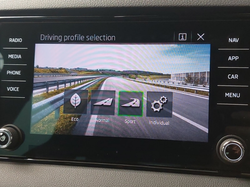 Used Skoda Karoq 2024 for sale - 77776967: Photo 17