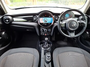 Used MINI Hatch 2022 for sale - 78327384: Photo