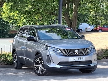 Used Peugeot 5008 2023 for sale - 79258421: Photo