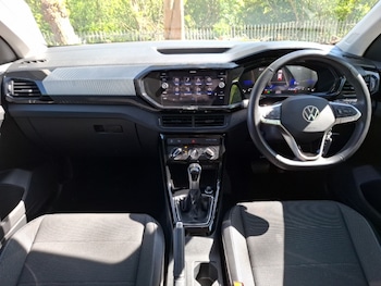 Used Volkswagen T-Cross 2024 for sale - 78380917: Photo