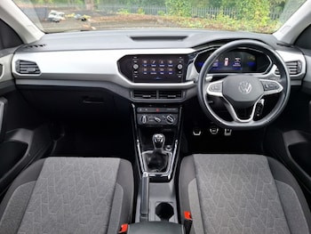 Used Volkswagen T-Cross 2024 for sale - 78621736: Photo