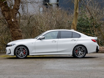 Used BMW 3 Series 2024 for sale - 77697727: Photo