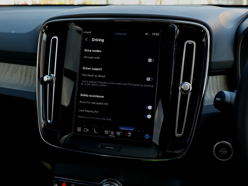 Used Volvo XC40 2024 for sale - 77702100: Photo 15