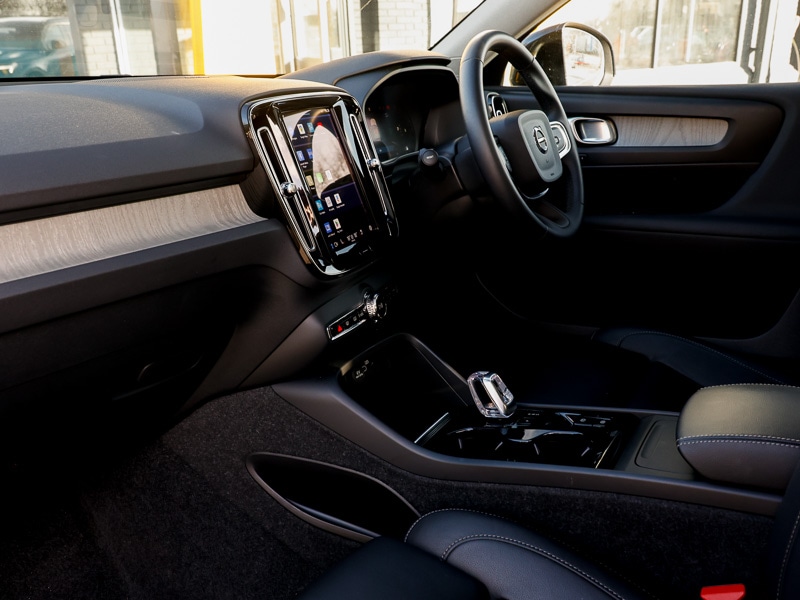 Used Volvo XC40 2024 for sale - 77702100: Photo 16