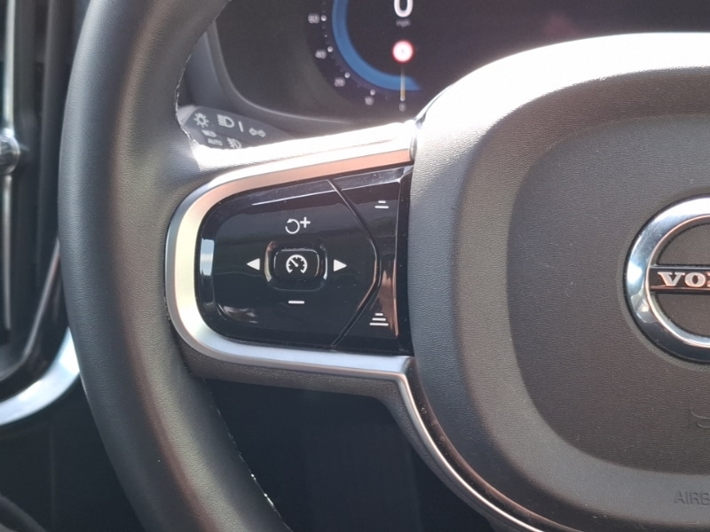 Used Volvo V60 2023 for sale - 78203022: Photo 16