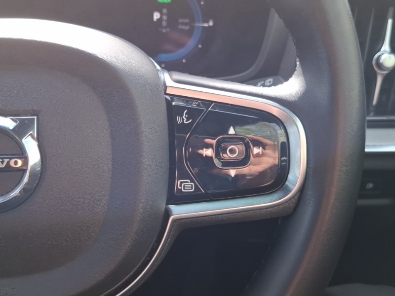 Used Volvo V60 2023 for sale - 78203022: Photo 17