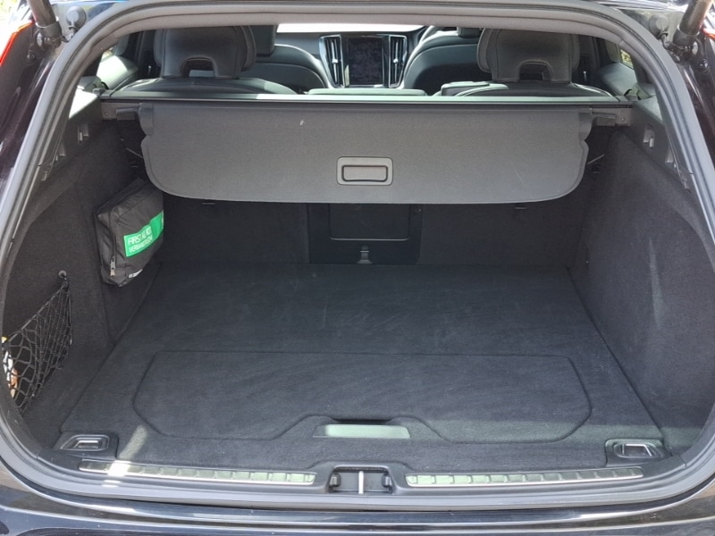 Used Volvo V60 2023 for sale - 78203022: Photo 8