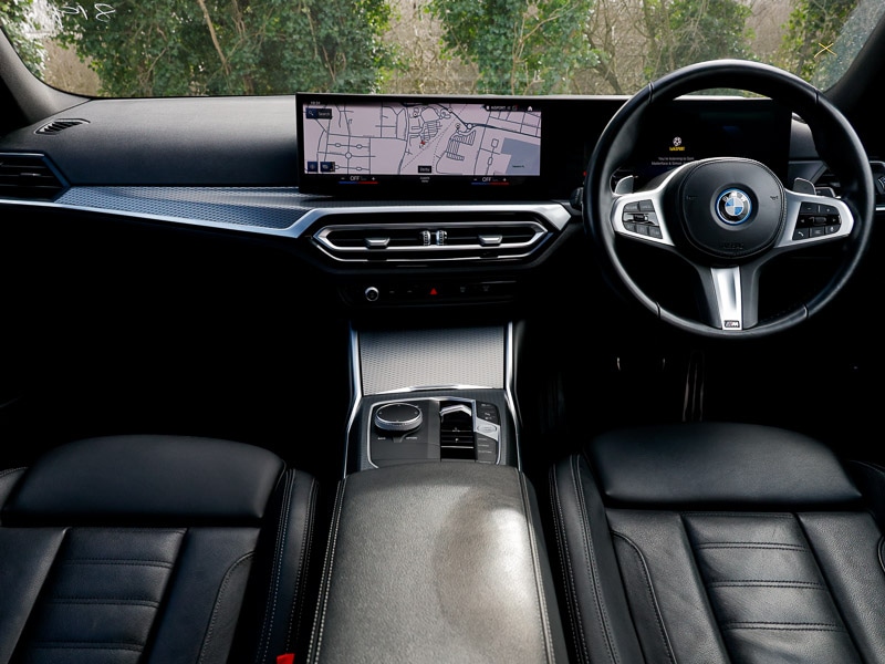 Used BMW 3 Series 2022 for sale - 77702139: Photo 2