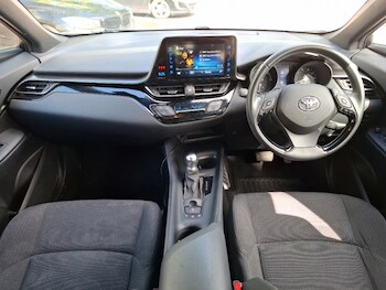 Used Toyota C-HR 2019 for sale - 78580672: Photo