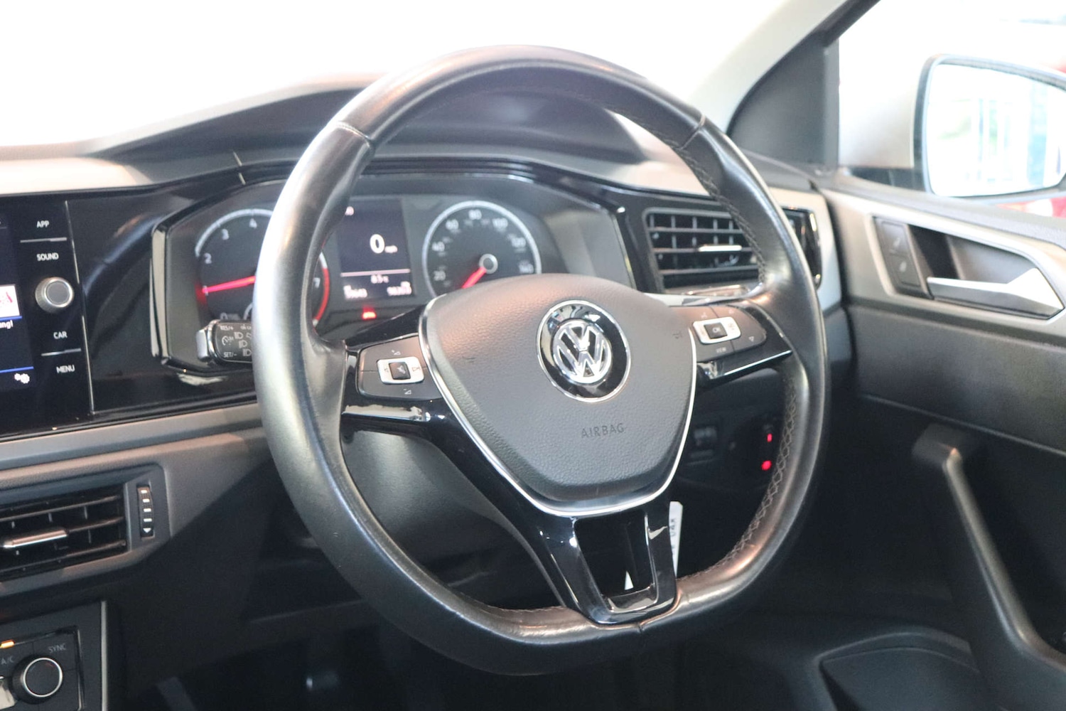 Used Volkswagen Polo 2018 for sale - 76748567: Photo 16