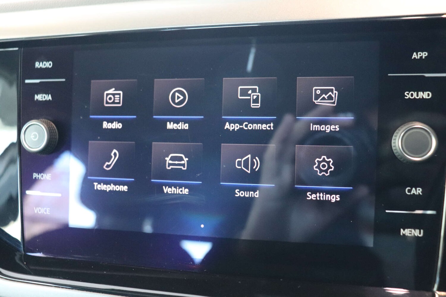 Used Volkswagen Polo 2018 for sale - 76748567: Photo 42