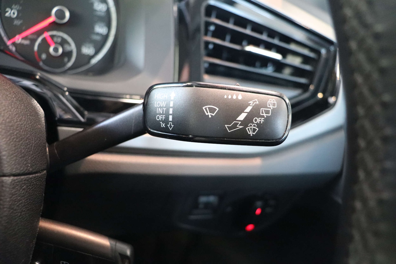 Used Volkswagen Polo 2018 for sale - 76748567: Photo 53