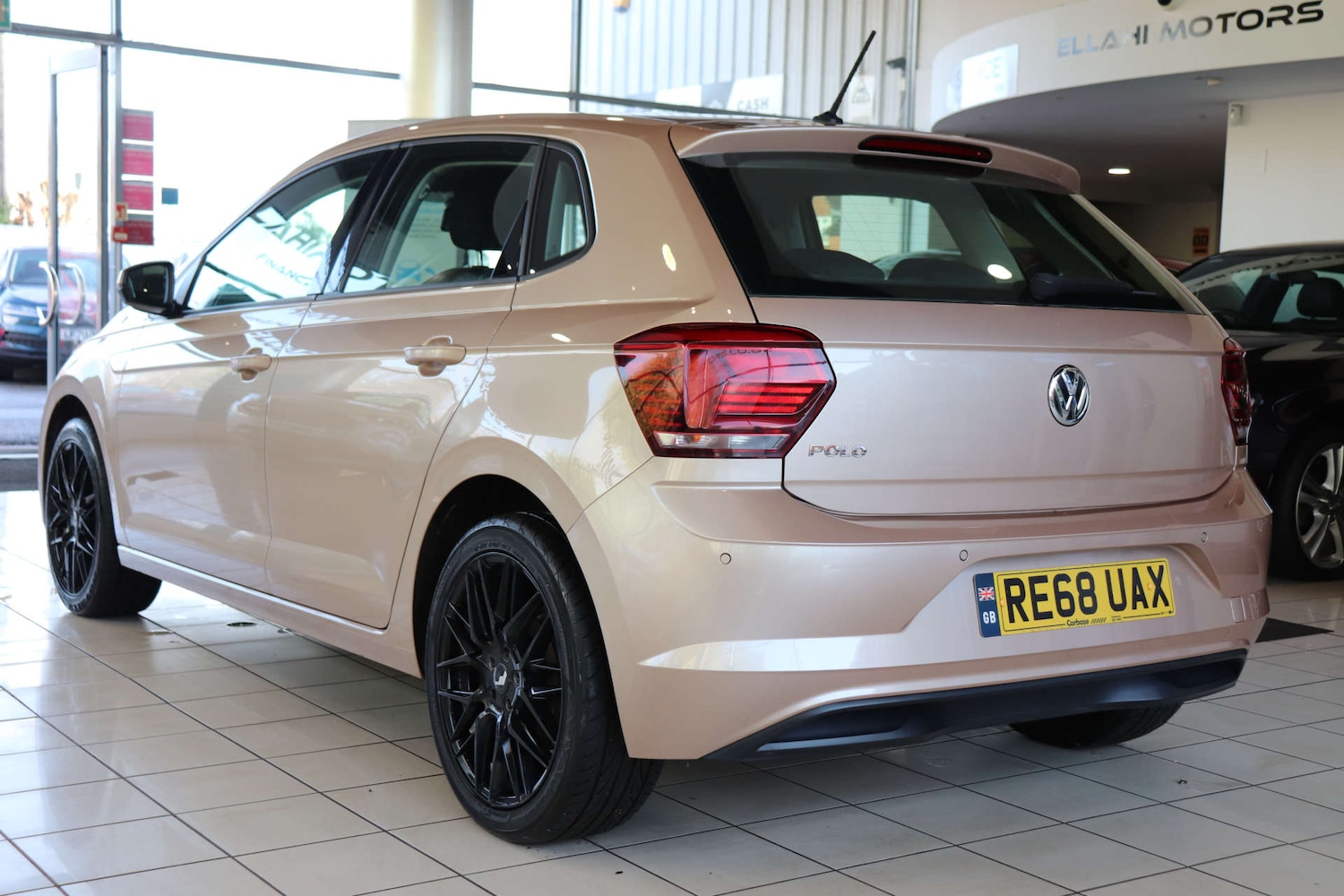 Used Volkswagen Polo 2018 for sale - 76748567: Photo 6