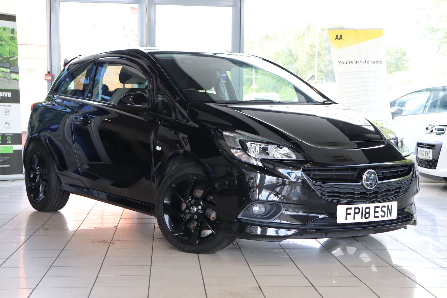 Used Vauxhall Corsa 2018 for sale - 76005232: Photo 1
