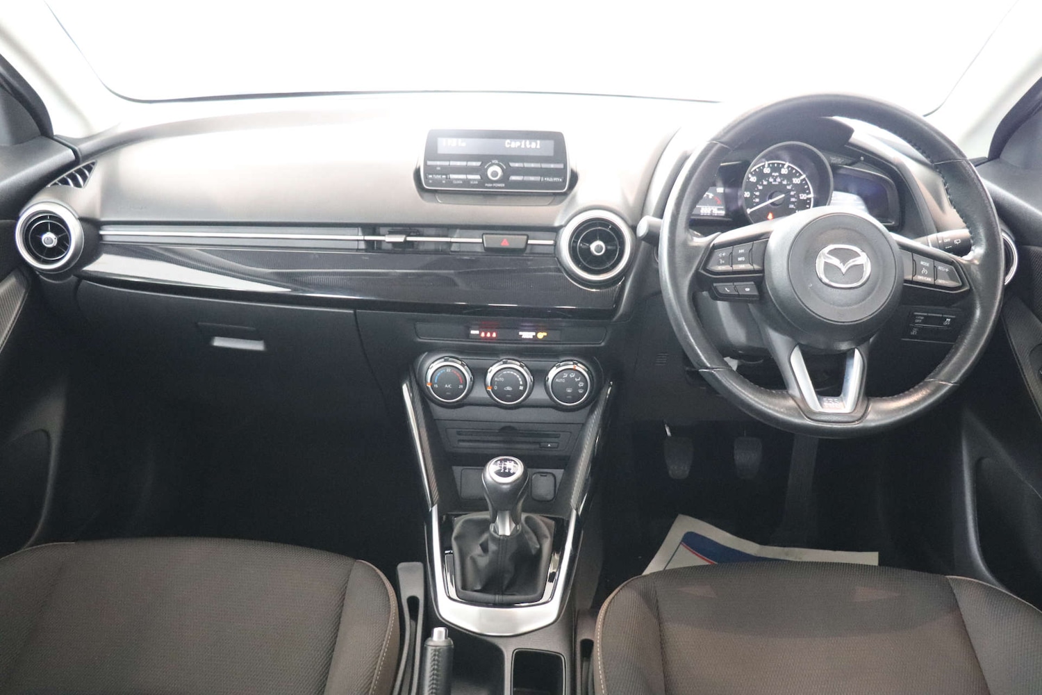 Used Mazda Mazda2 2020 for sale - 76277482: Photo 3