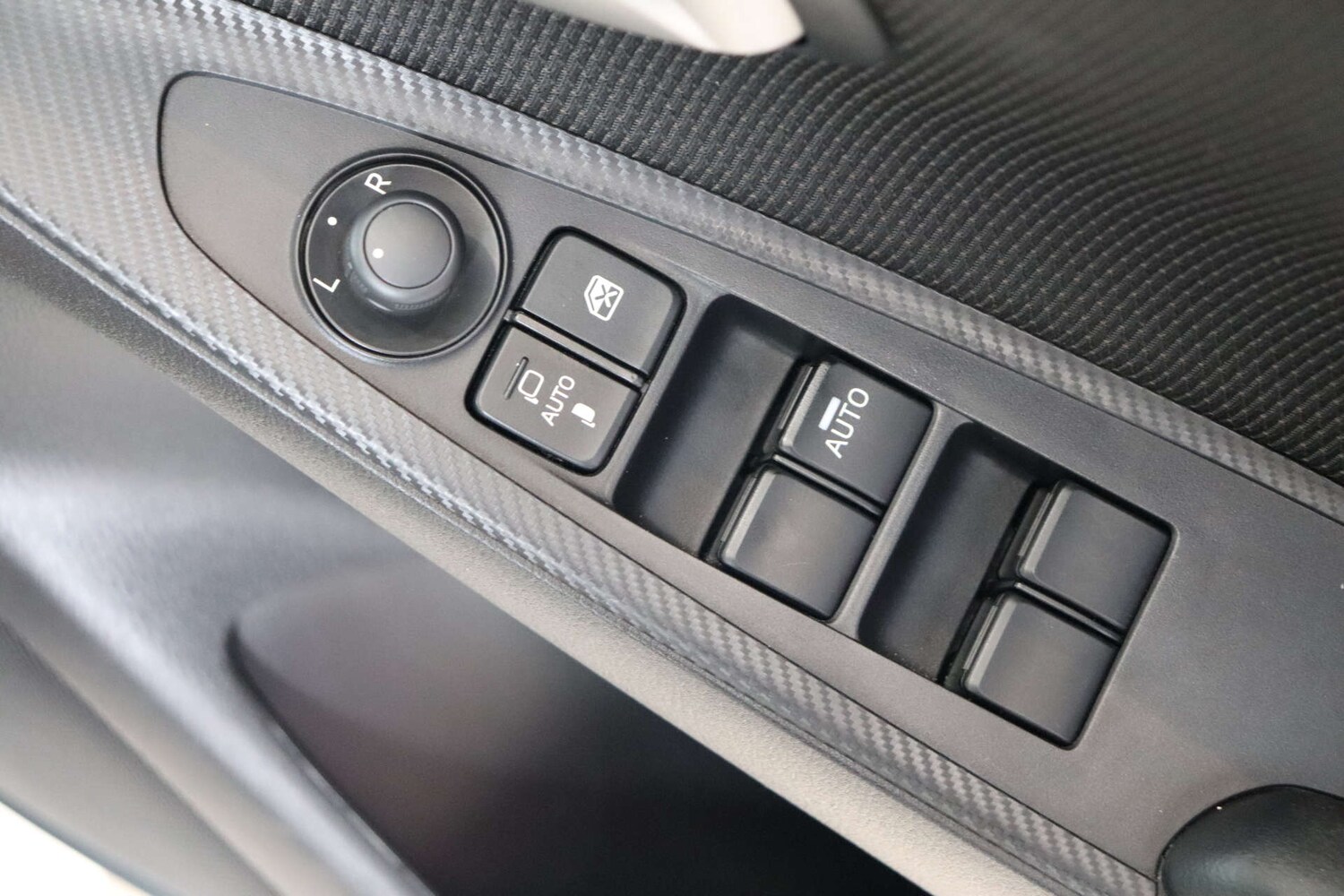 Used Mazda Mazda2 2020 for sale - 76277482: Photo 51