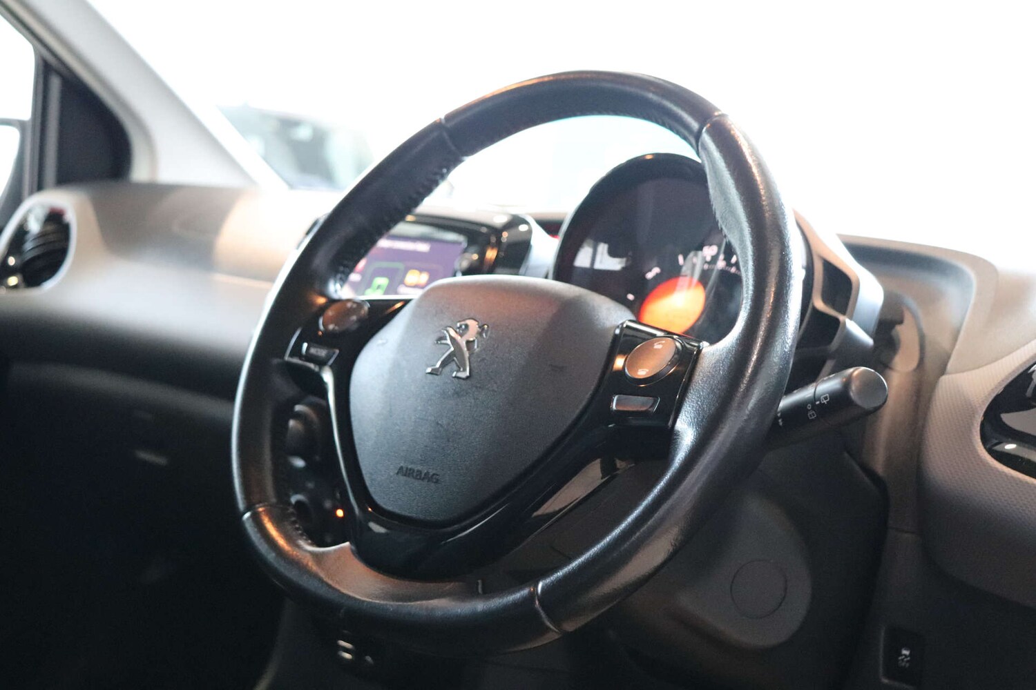 Used Peugeot 108 2018 for sale - 76830042: Photo 21