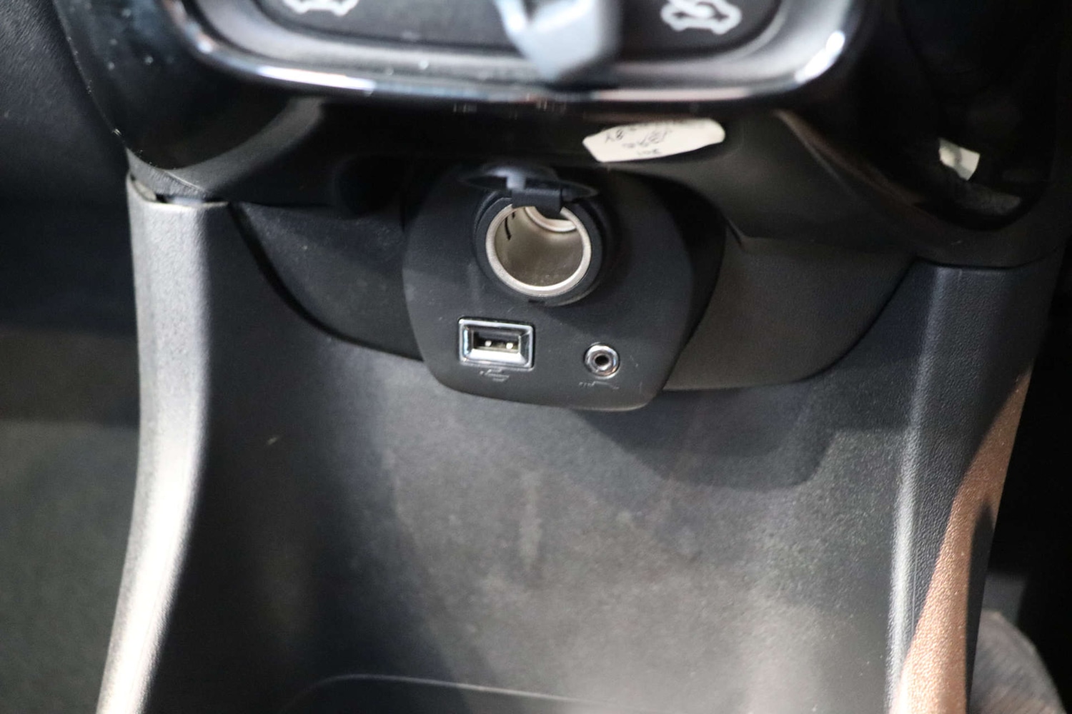 Used Peugeot 108 2018 for sale - 76830042: Photo 45