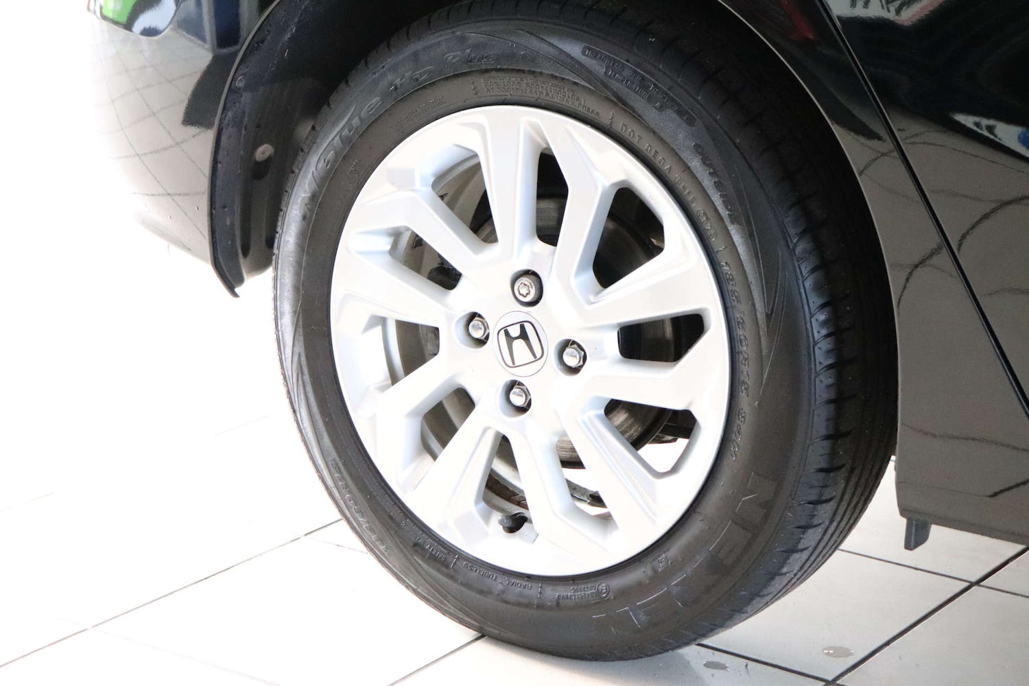 Vehicle 87