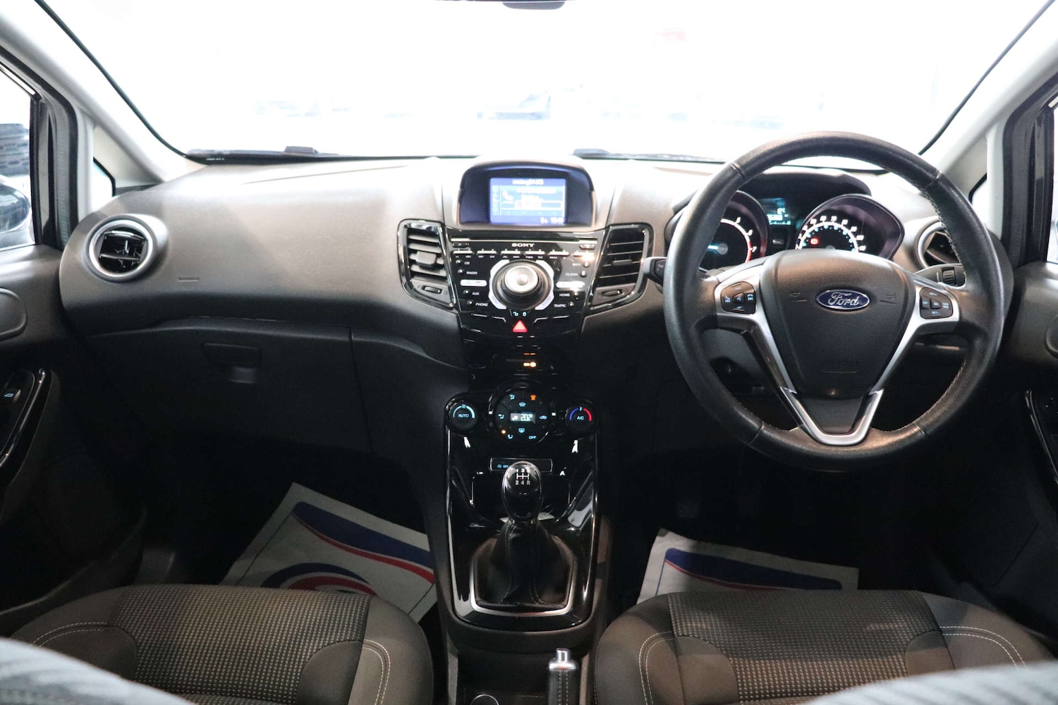 Used Ford Fiesta 2017 for sale - 76600665: Photo 14