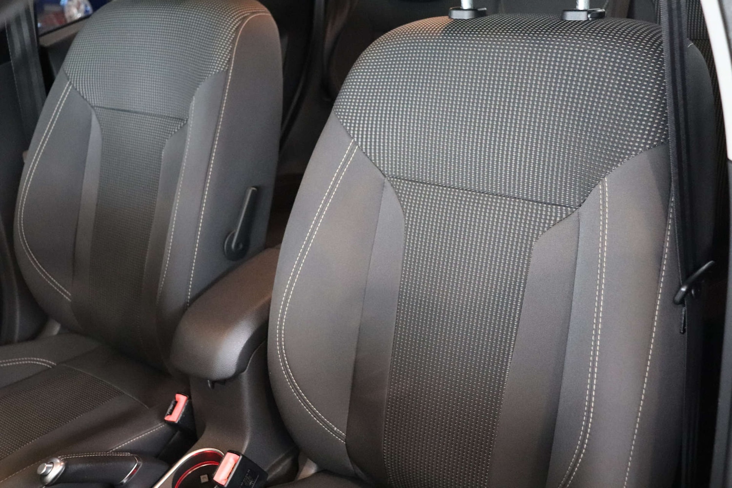 Used Ford Fiesta 2017 for sale - 76600665: Photo 39