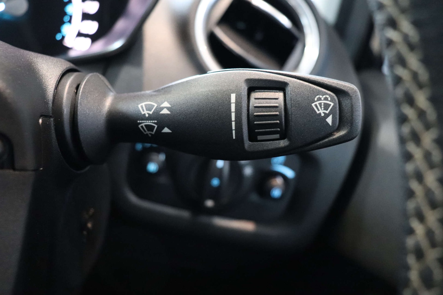 Used Ford Fiesta 2017 for sale - 76600665: Photo 52