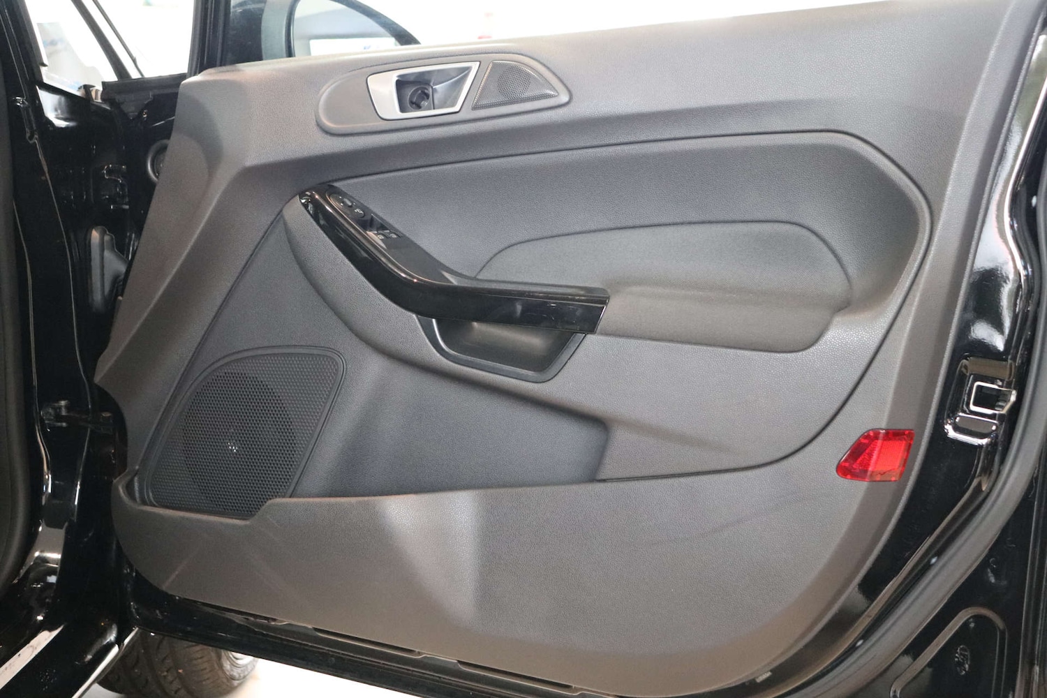 Used Ford Fiesta 2017 for sale - 76600665: Photo 56