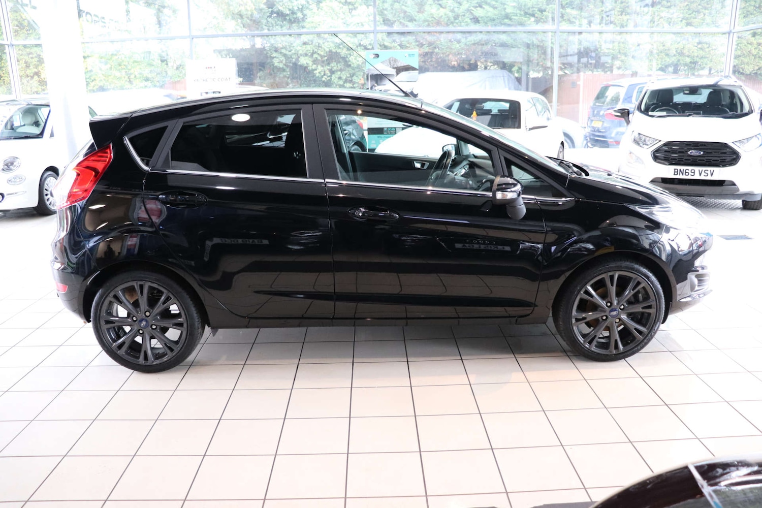 Used Ford Fiesta 2017 for sale - 76600665: Photo 9