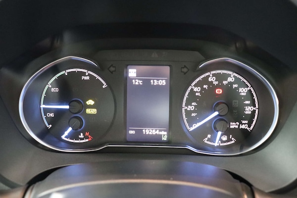 Used Toyota Yaris 2019 for sale - 74693984: Photo 40