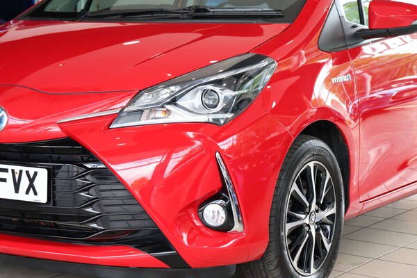 Used Toyota Yaris 2019 for sale - 74693984: Photo 68