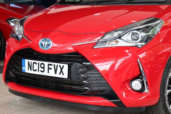 Used Toyota Yaris 2019 for sale - 74693984: Photo 69