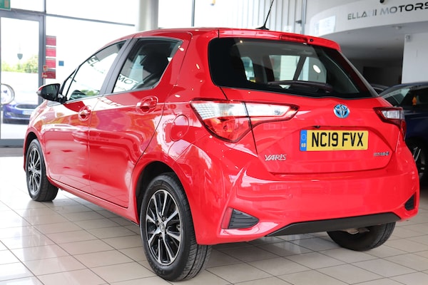 Used Toyota Yaris 2019 for sale - 74693984: Photo 6