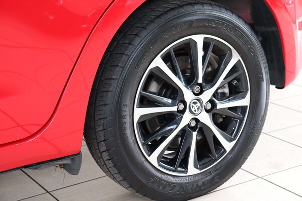 Used Toyota Yaris 2019 for sale - 74693984: Photo 92
