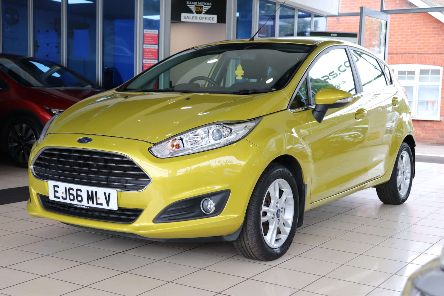 Used Ford Fiesta 2016 for sale - 76600822: Photo 2