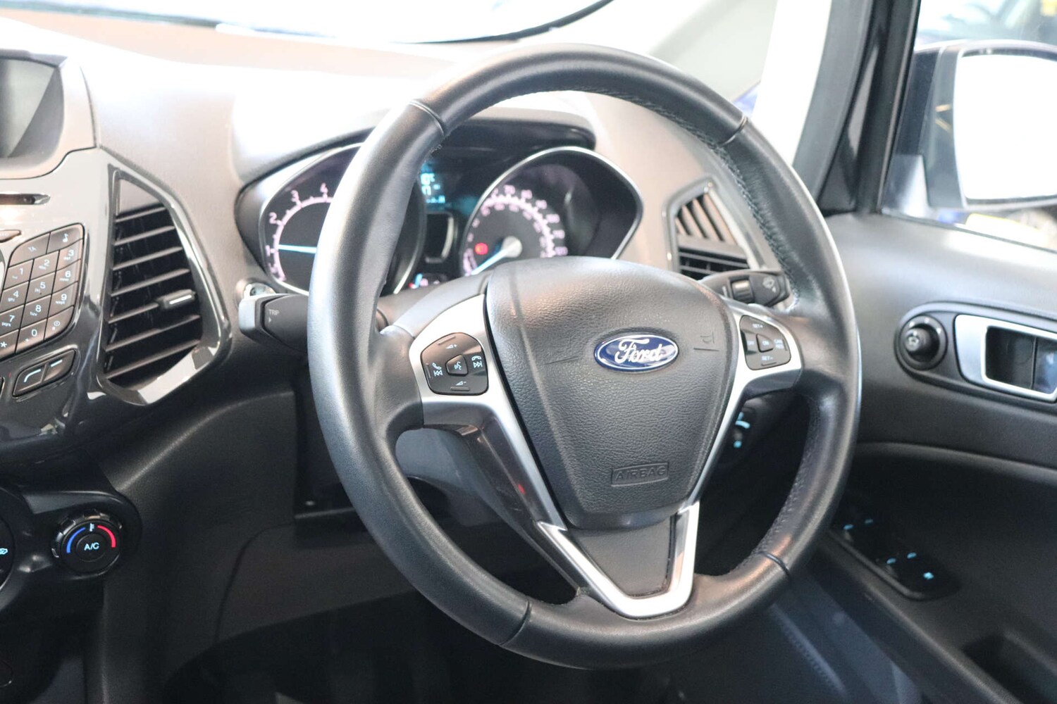 Used Ford Ecosport 2017 for sale - 76384166: Photo 15