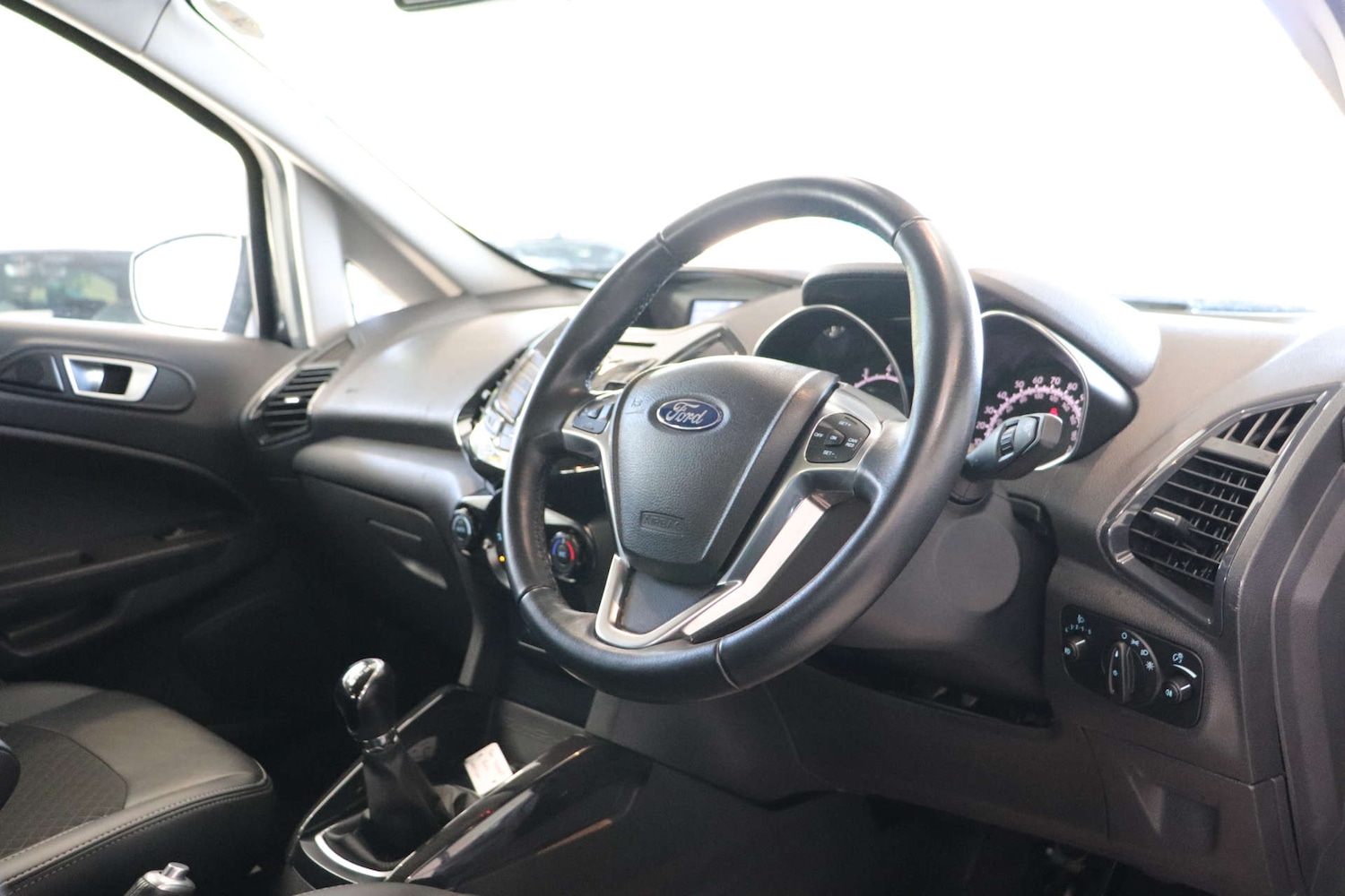 Used Ford Ecosport 2017 for sale - 76384166: Photo 19