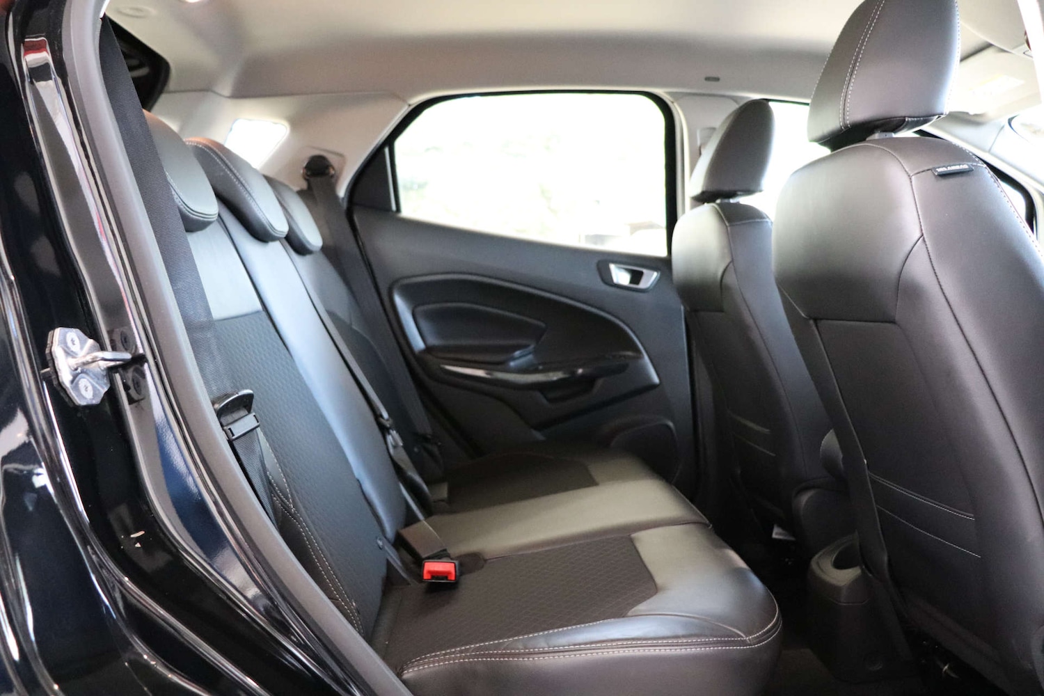 Used Ford Ecosport 2017 for sale - 76384166: Photo 25