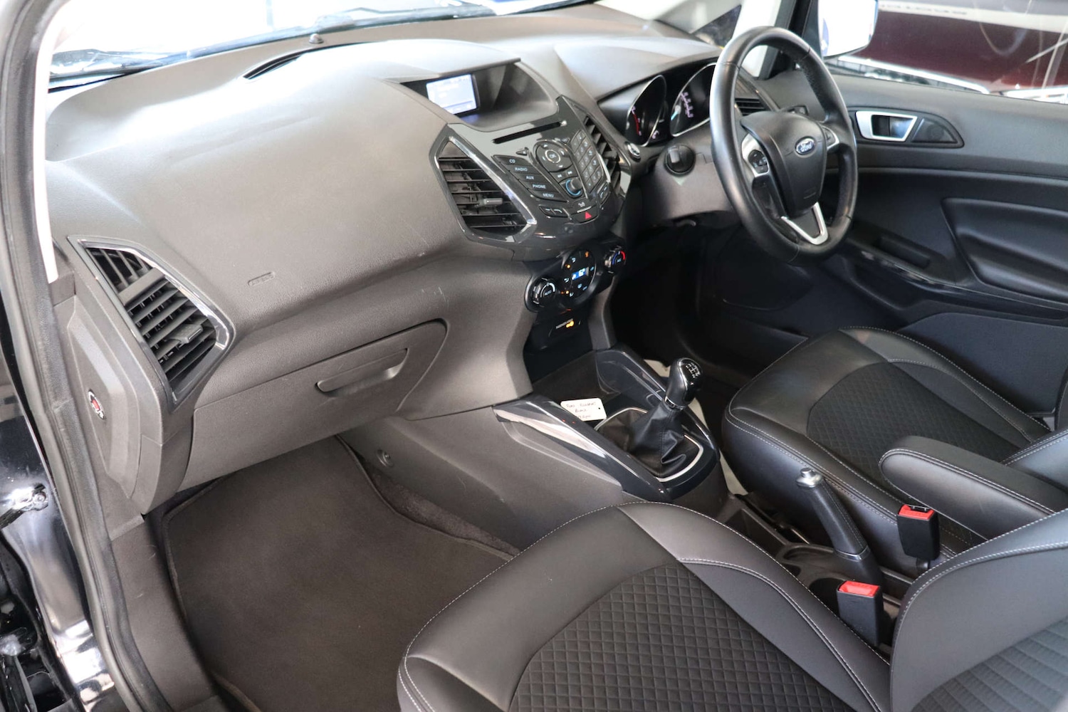 Used Ford Ecosport 2017 for sale - 76384166: Photo 31