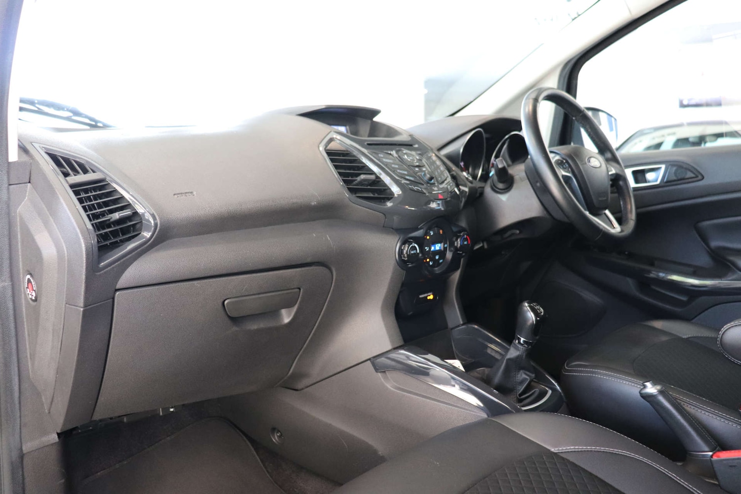 Used Ford Ecosport 2017 for sale - 76384166: Photo 34