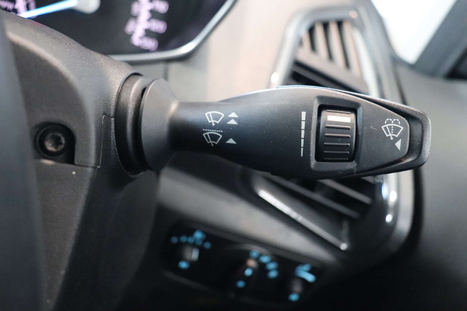 Used Ford Ecosport 2017 for sale - 76384166: Photo 50