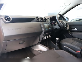 Used Dacia Duster 2019 for sale - 75847653: Photo